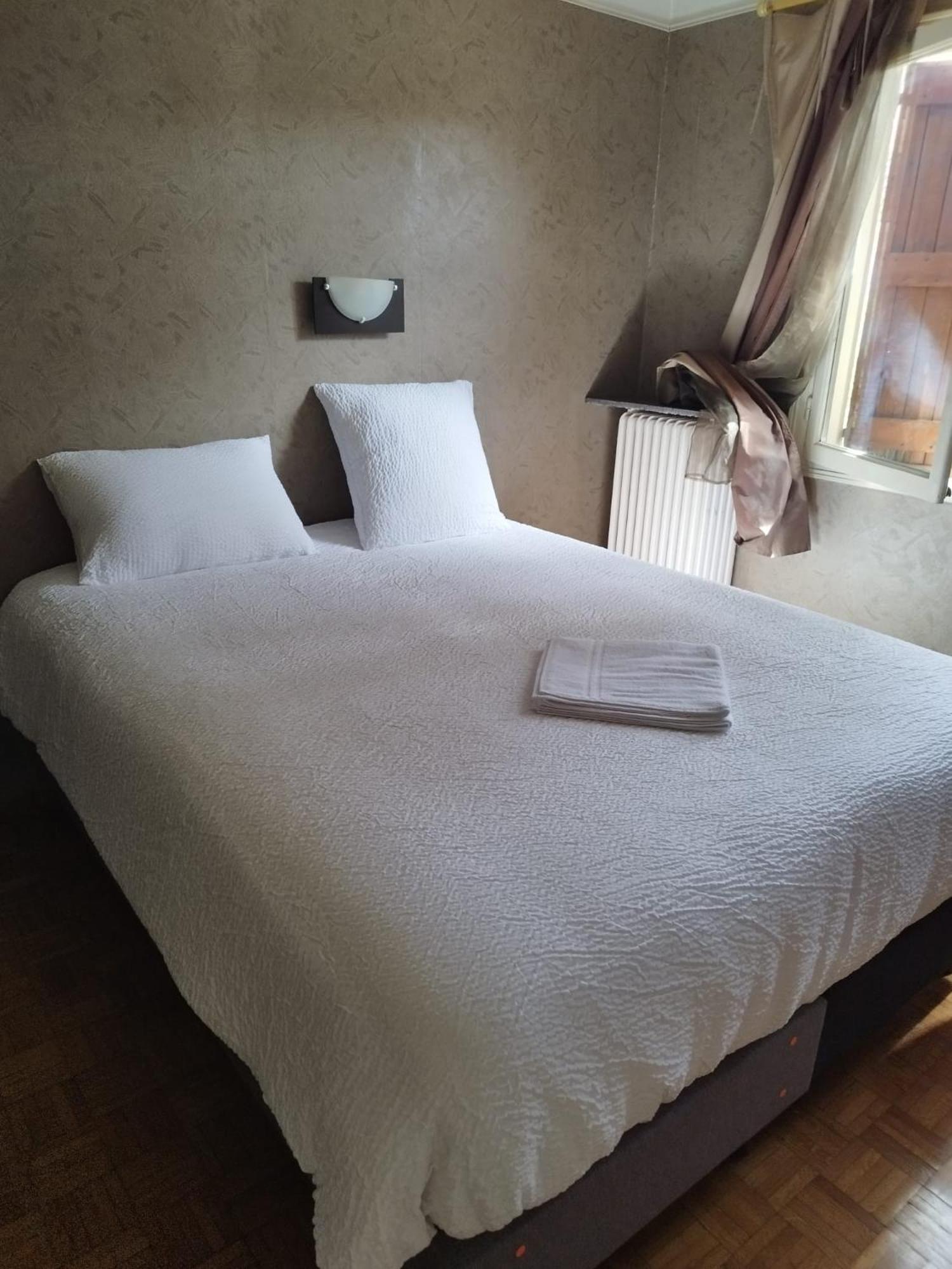 Appart'Hotel Des 3 Vallees Le Pied A Terre Séranon エクステリア 写真