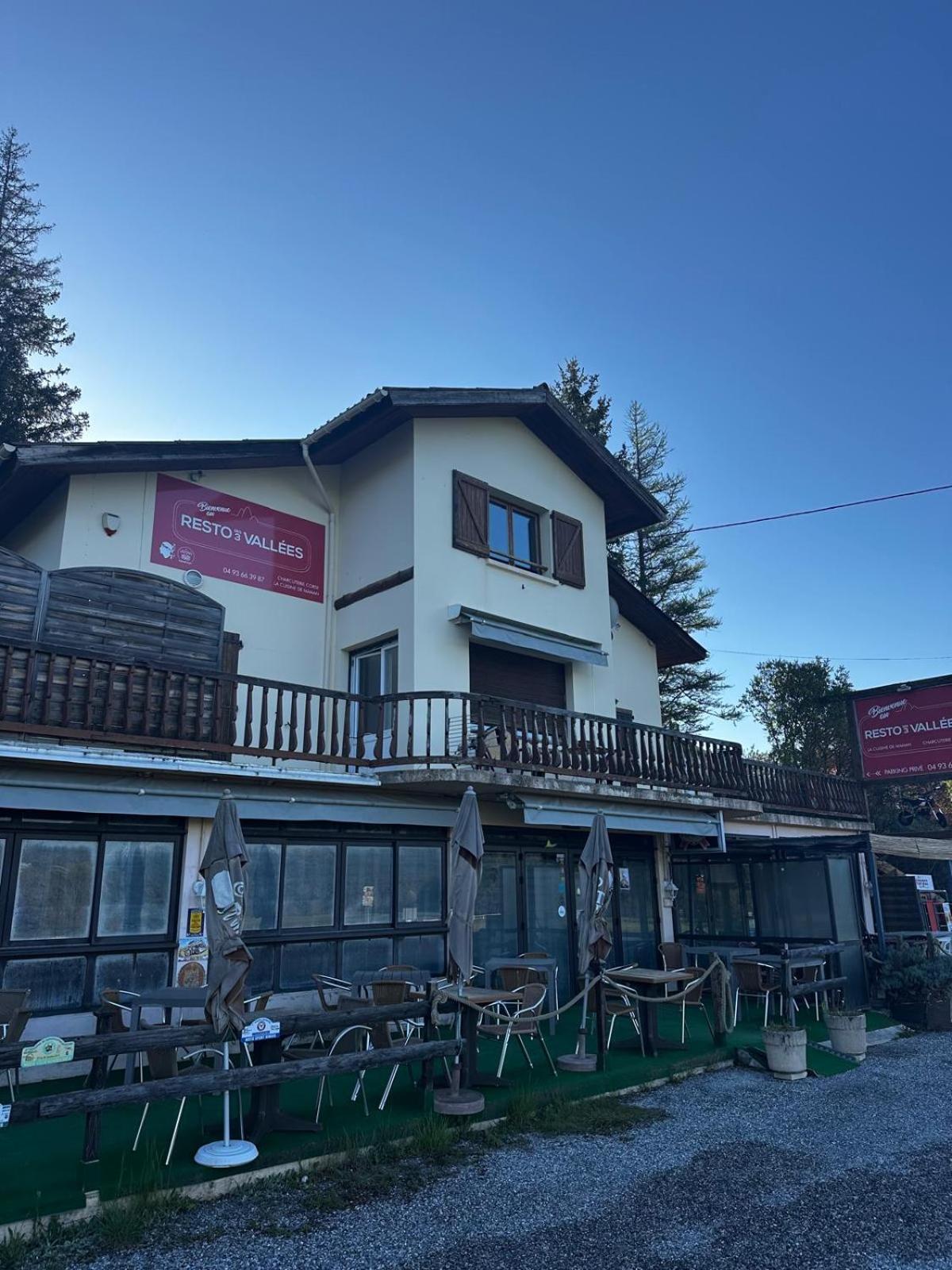 Appart'Hotel Des 3 Vallees Le Pied A Terre Séranon エクステリア 写真